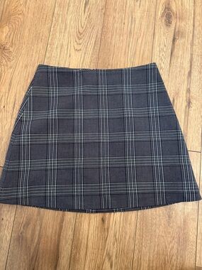 Aritzia Wilfred Black Plaid Mini Skirt